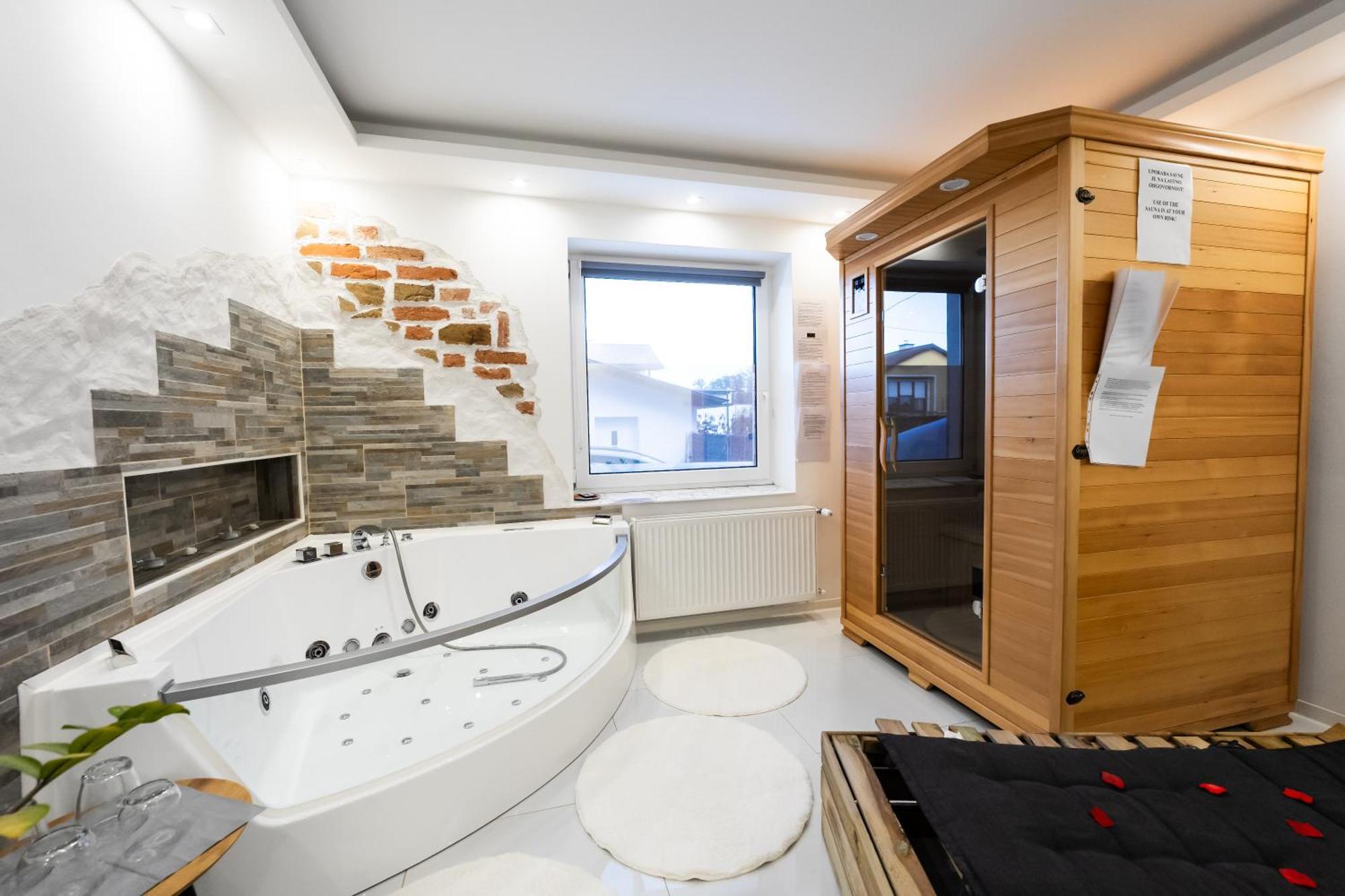 Luxe Apartments ليوتومير المظهر الخارجي الصورة